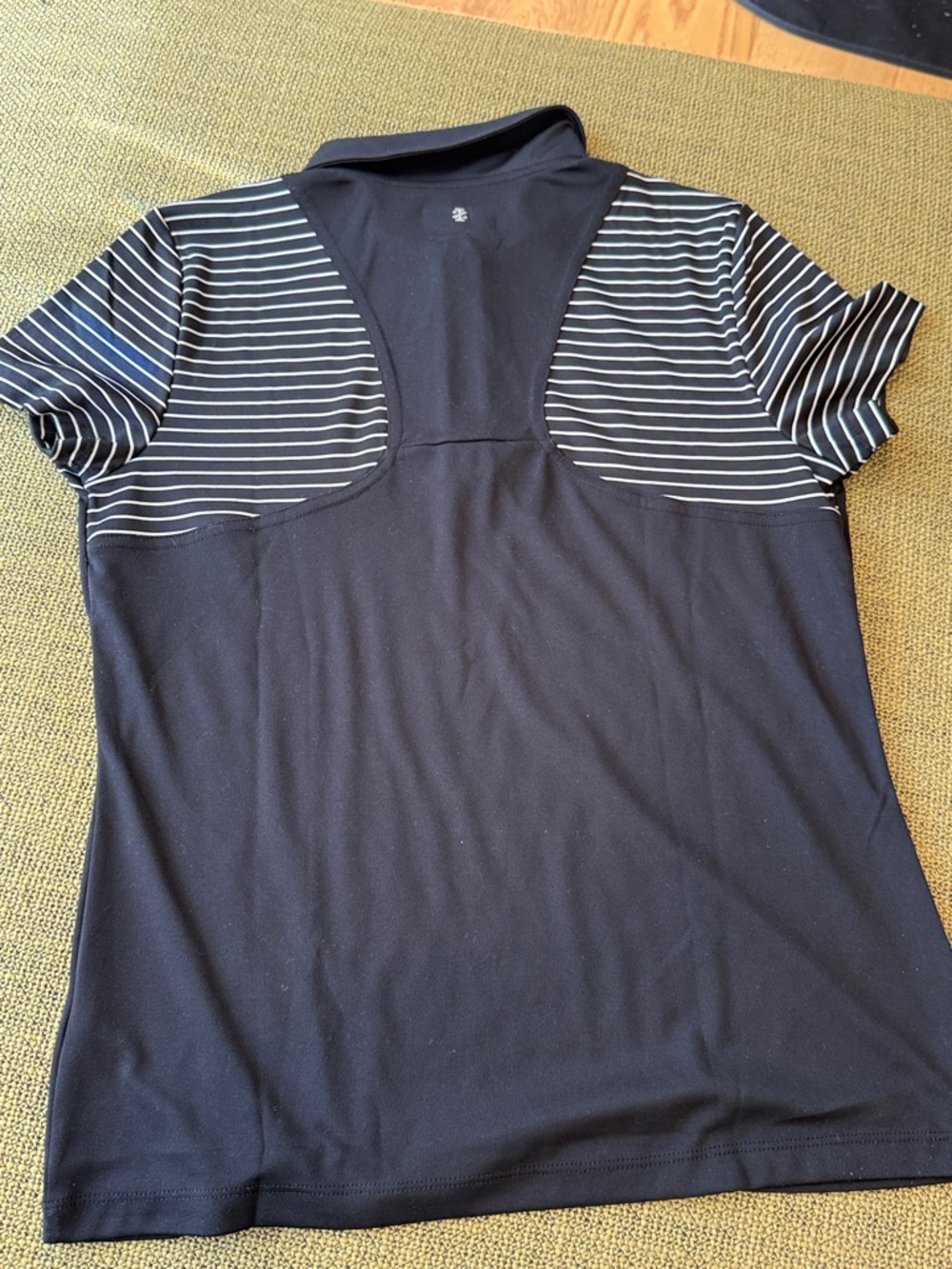 *Izod Golf Bundle Polo Shirt V-Neck Tops Skirt Black White Stripe Skort Medium - Picture 7 of 8